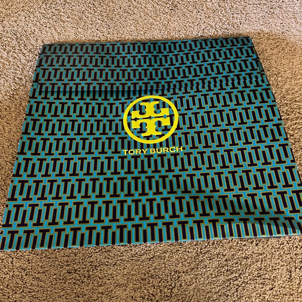 Tory Burch Gift Box